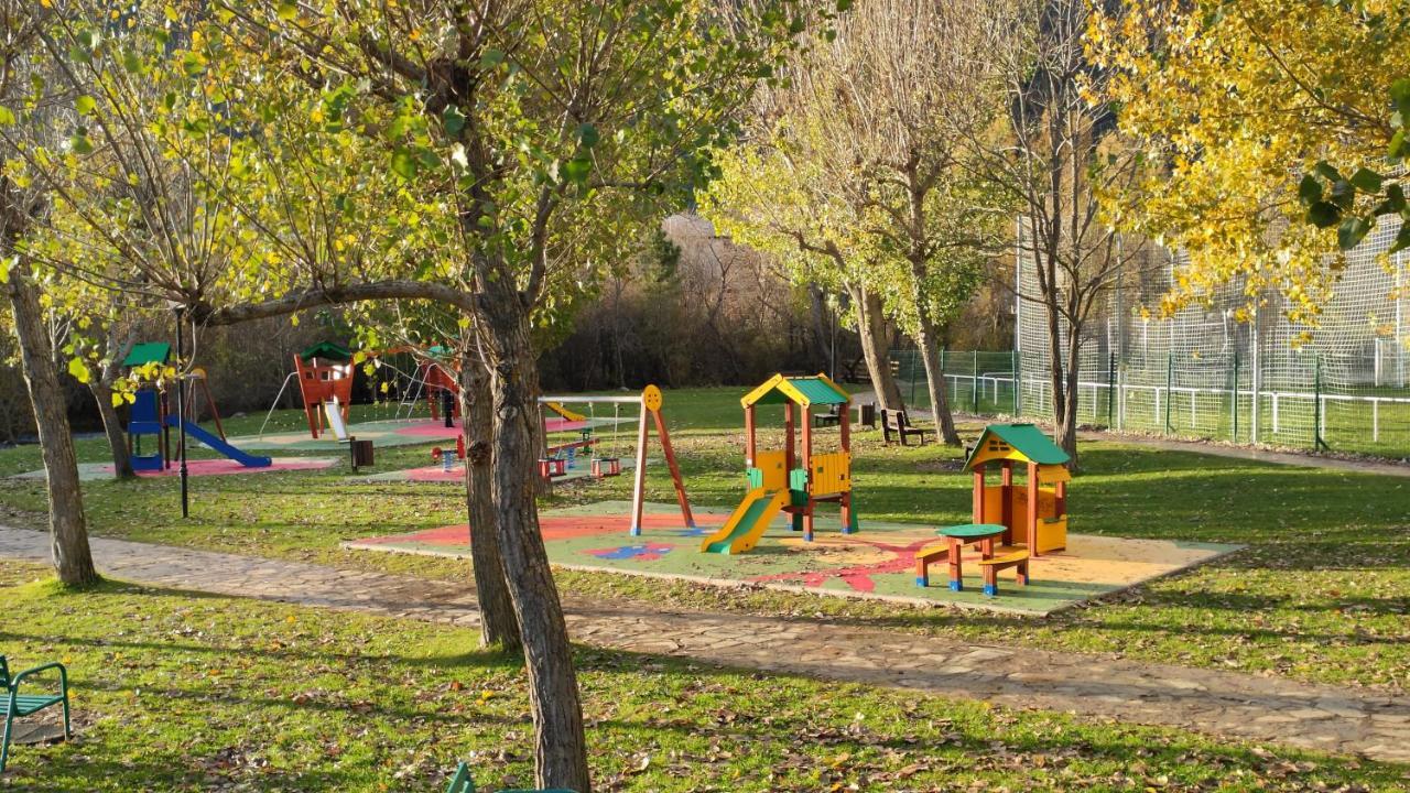 Jardin Araguas Apartamento Villanúa Exterior foto